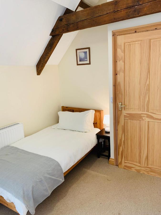 Villa The Granary Abergavenny Exterior foto